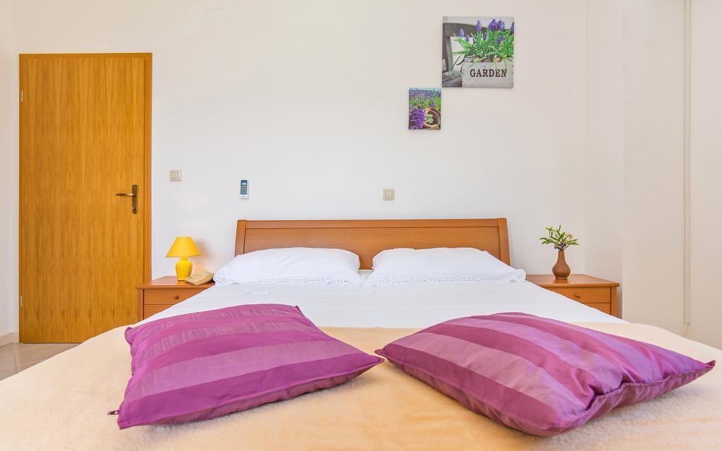 Apartment Lujak Donje Celo Ngoại thất bức ảnh