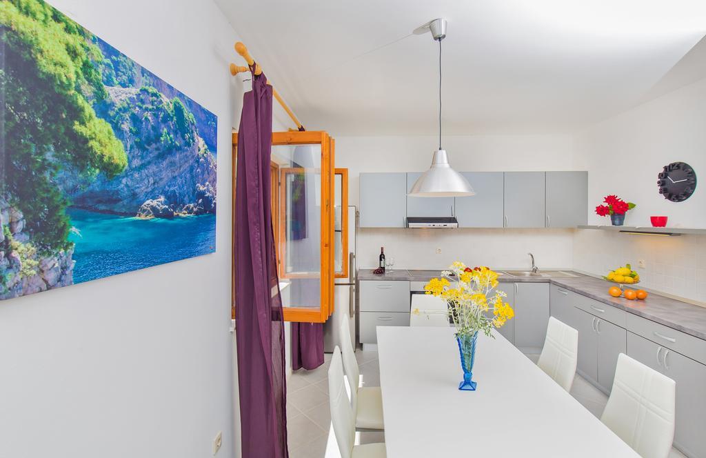 Apartment Lujak Donje Celo Ngoại thất bức ảnh