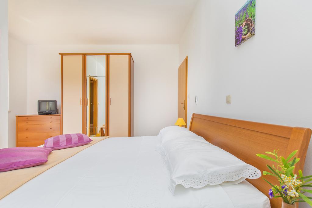 Apartment Lujak Donje Celo Ngoại thất bức ảnh